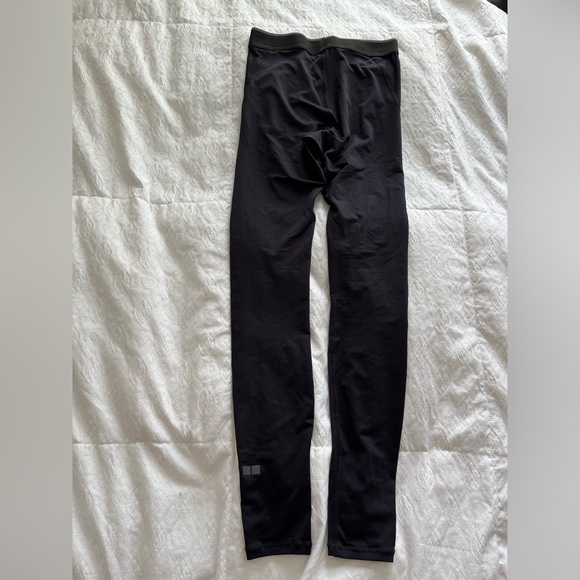 Uniqlo Airism black spandex leggings - Picture 5 of 7